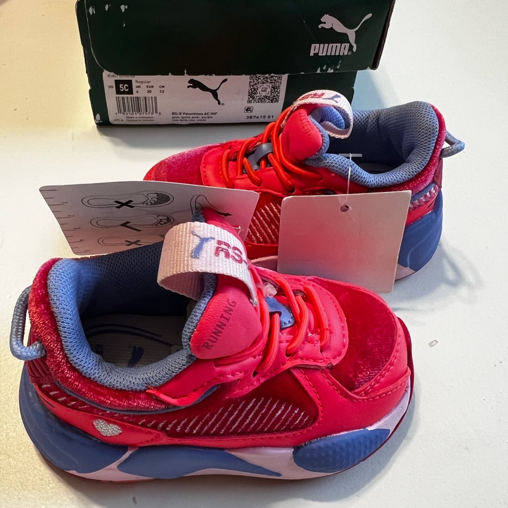 NIB Toddler size 5c Puma sneakers